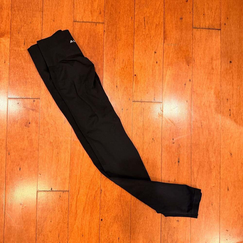 Alphalete Black Seamless Scrunch Leggings